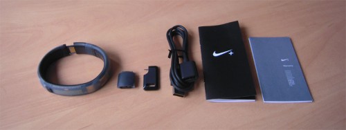 4_nikefuelband_all_components