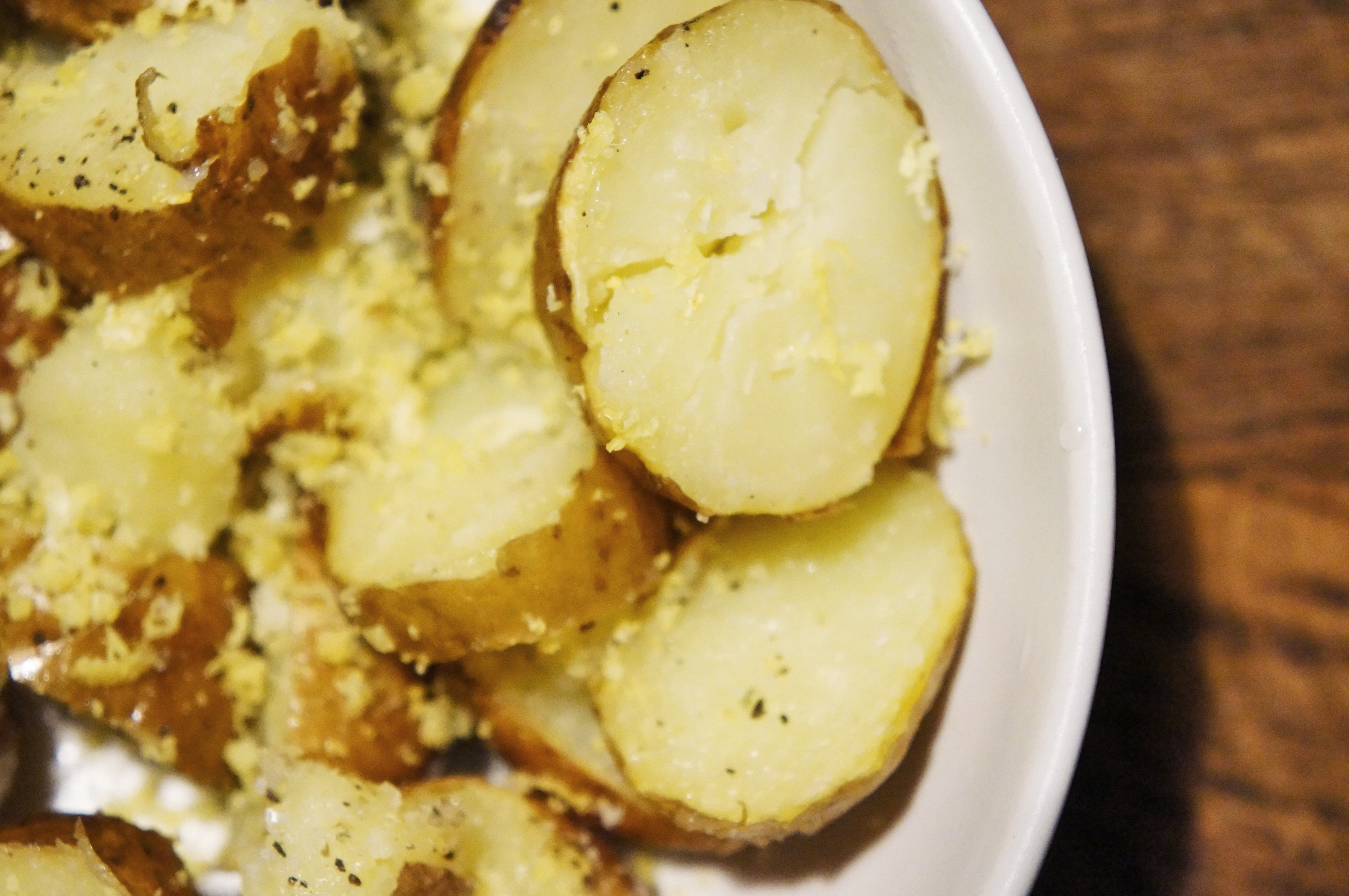 Картофель с лимонной цедрой