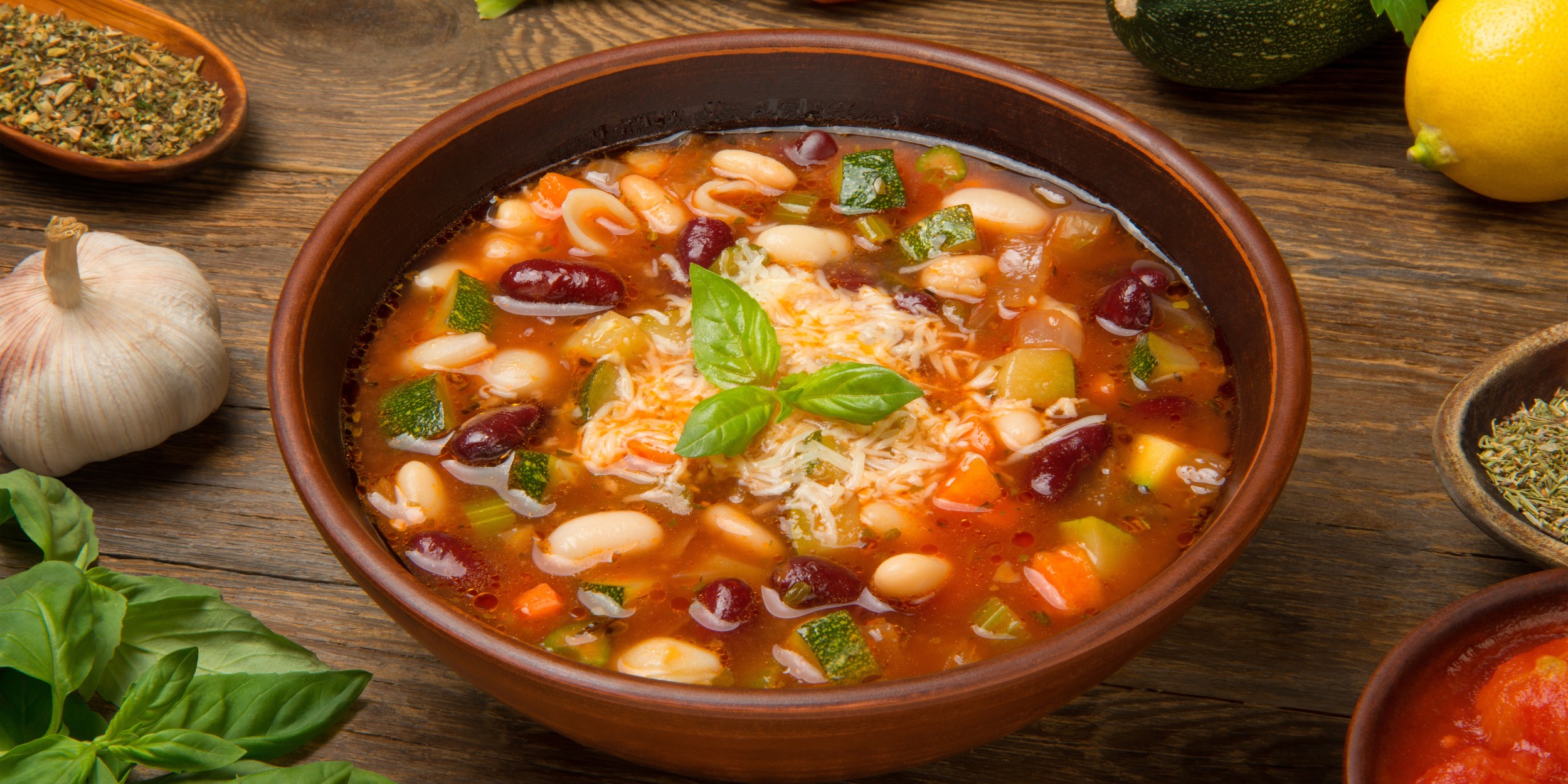 Суп минестроне