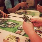 Стратегия коллекционных карточных игр в жизни