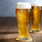 8 способов использования пива не по назначению