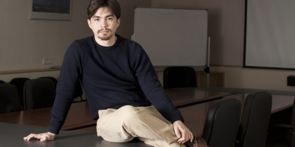 Рабочие места: Руслан Фазлыев, известный стартапер, автор Ecwid и X-Cart