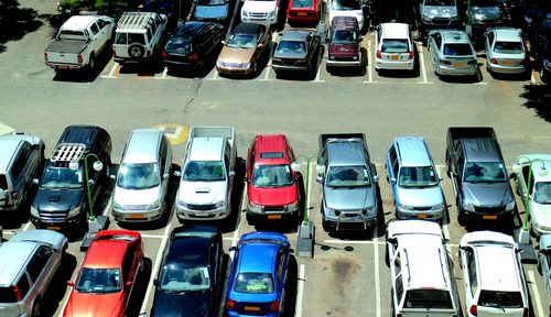 5 мобильных приложений, которые помогут найти свою машину на парковке