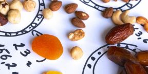 Привычная еда: орехи и сухофрукты