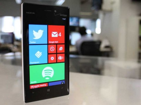 nokia-lumia-928-windows-phone-8-home-screen-1