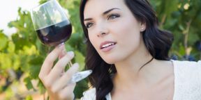 Как правильно дегустировать вино