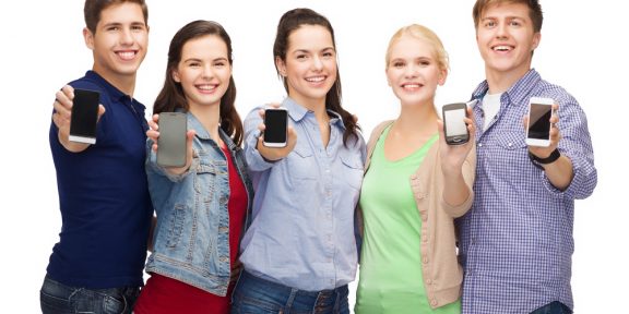 ИНФОГРАФИКА: Смартфоны и наша зависимость от них