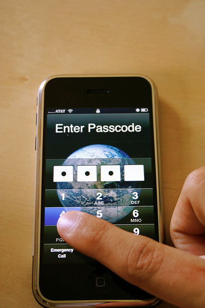 Как при помощи специальных символов сделать сверхнадежный пароль блокировки iPhone
