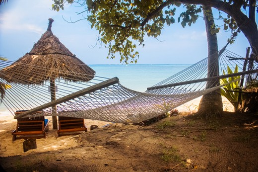 Сергей Сухов: «Во время путешествия на Фиджи научился решать отдельные задачи из гамака на пляже»