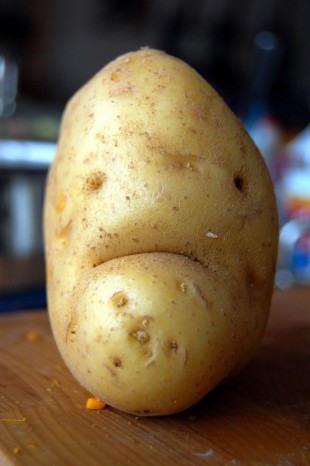 грустная картошка