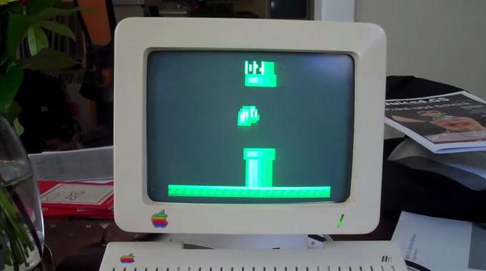 Flappy Bird портировали на Apple II