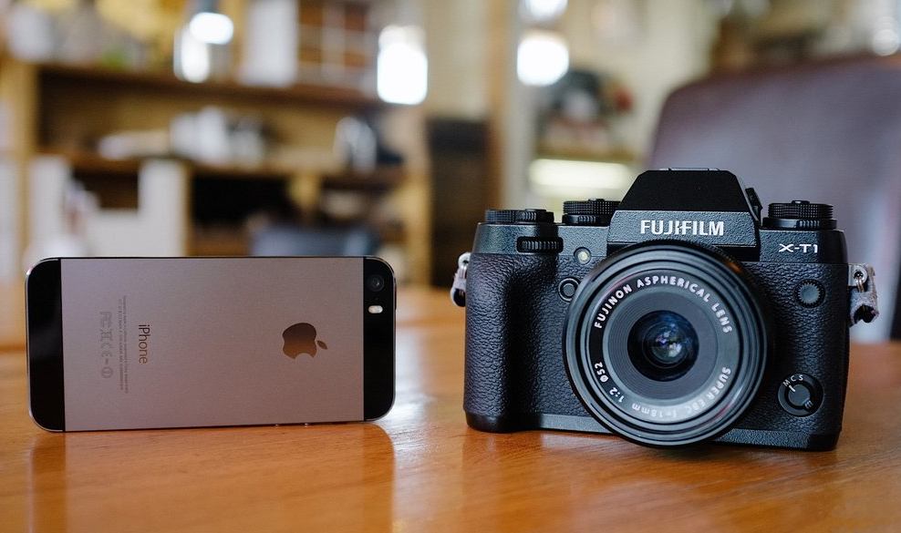 Может ли iPhone заменить профессиональную фотокамеру