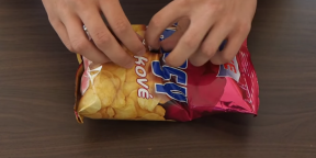 Как удобно открыть пачку чипсов или снэков