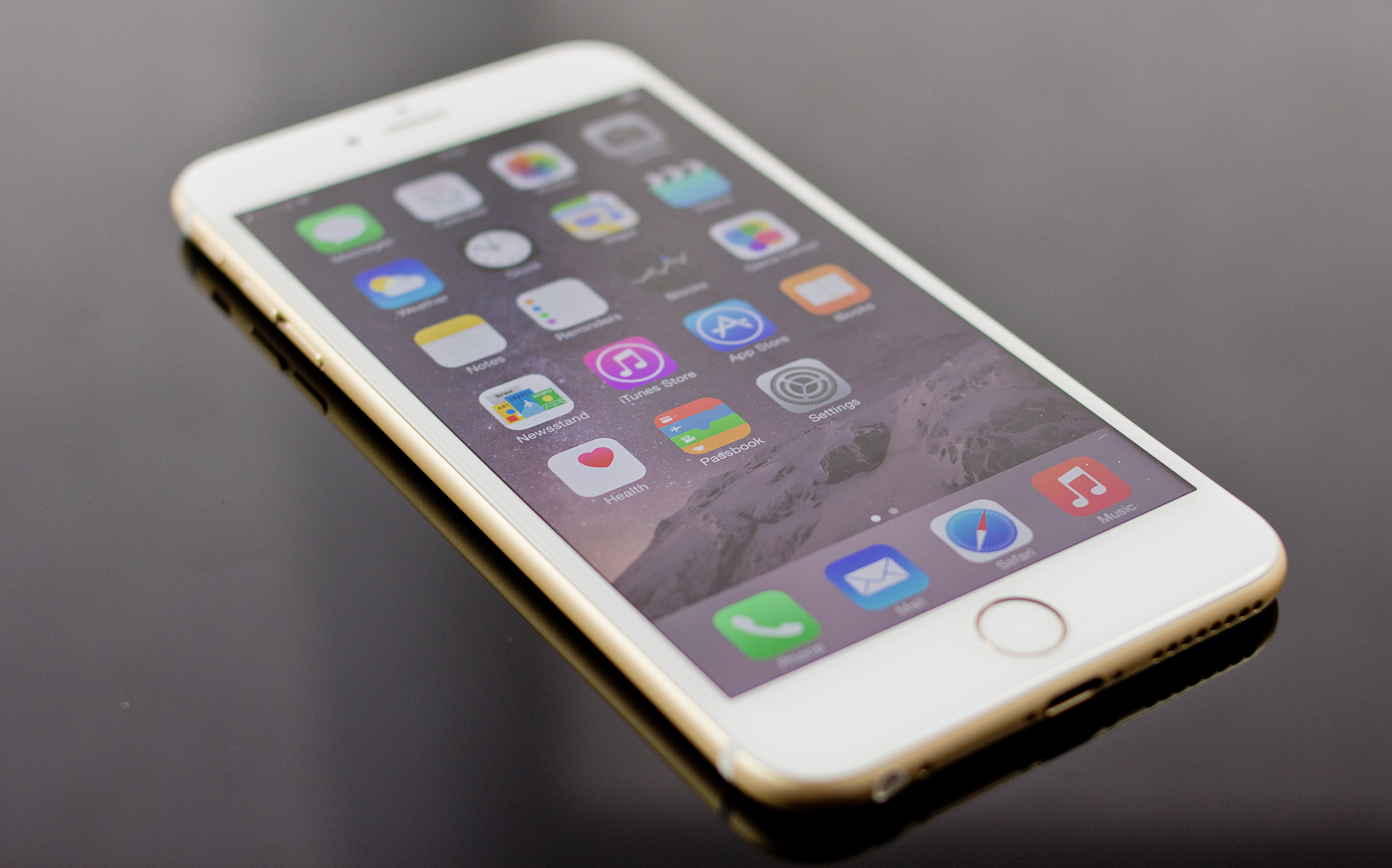 Почему у iPhone 6 не оказалось экрана с сапфировым стеклом
