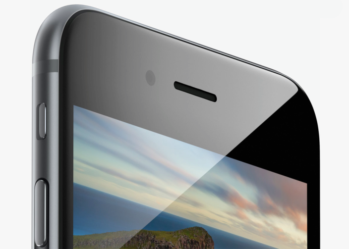 Apple заменит дисплеи в новых iPhone с LCD на OLED