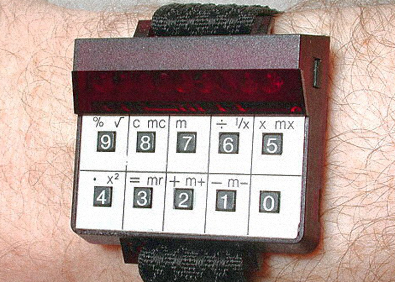 Назад в будущее: какими представляли себе умные часы  35 лет назад