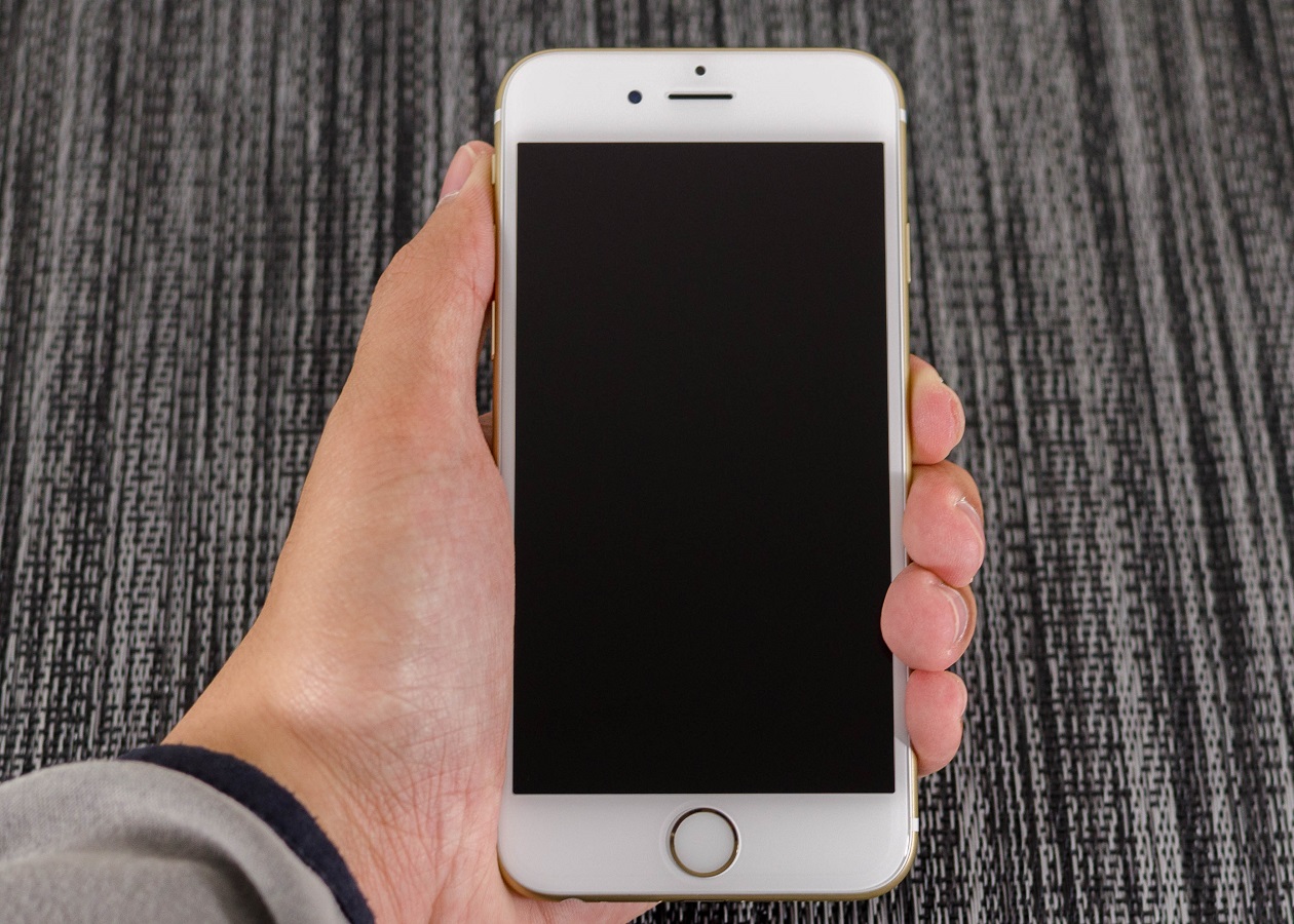 В iOS 9 нашли упоминание новой высококачественной фронтальной камеры для iPhone