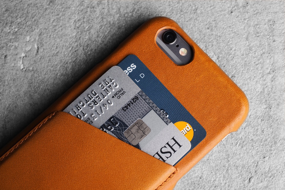 Leather Wallet Case — кожаный чехол для iPhone 6 от компании Mujjo