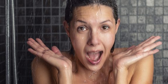 Почему полезен холодный душ