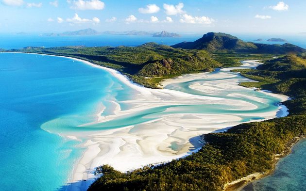 Whitehaven Beach – Whitsunday Island, Australia best beaches