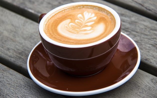 Как подготовиться к осени и не впасть в депрессию: начните пить кофе