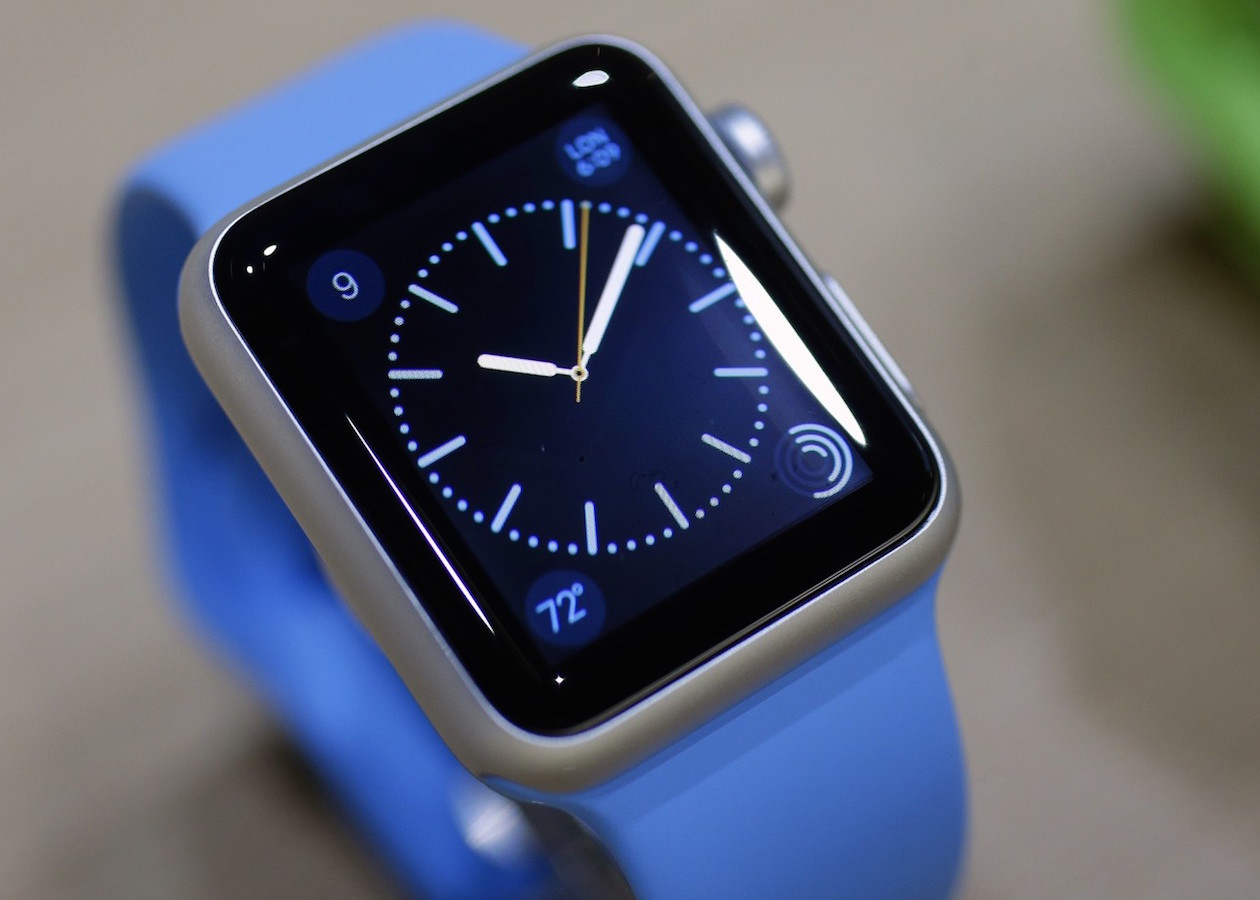 Разработчики научились устанавливать сторонние циферблаты на Apple Watch