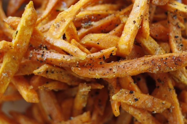 Что съесть, чтобы полегчало: картофель фри