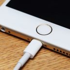 Убьет ли ваш iPhone привычка оставлять его на зарядке на ночь
