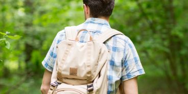 Вредно ли носить тяжелый рюкзак за спиной каждый день?