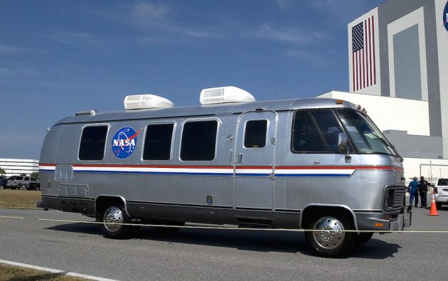 Крутые автомобили NASA: Astronaut Transfer Van