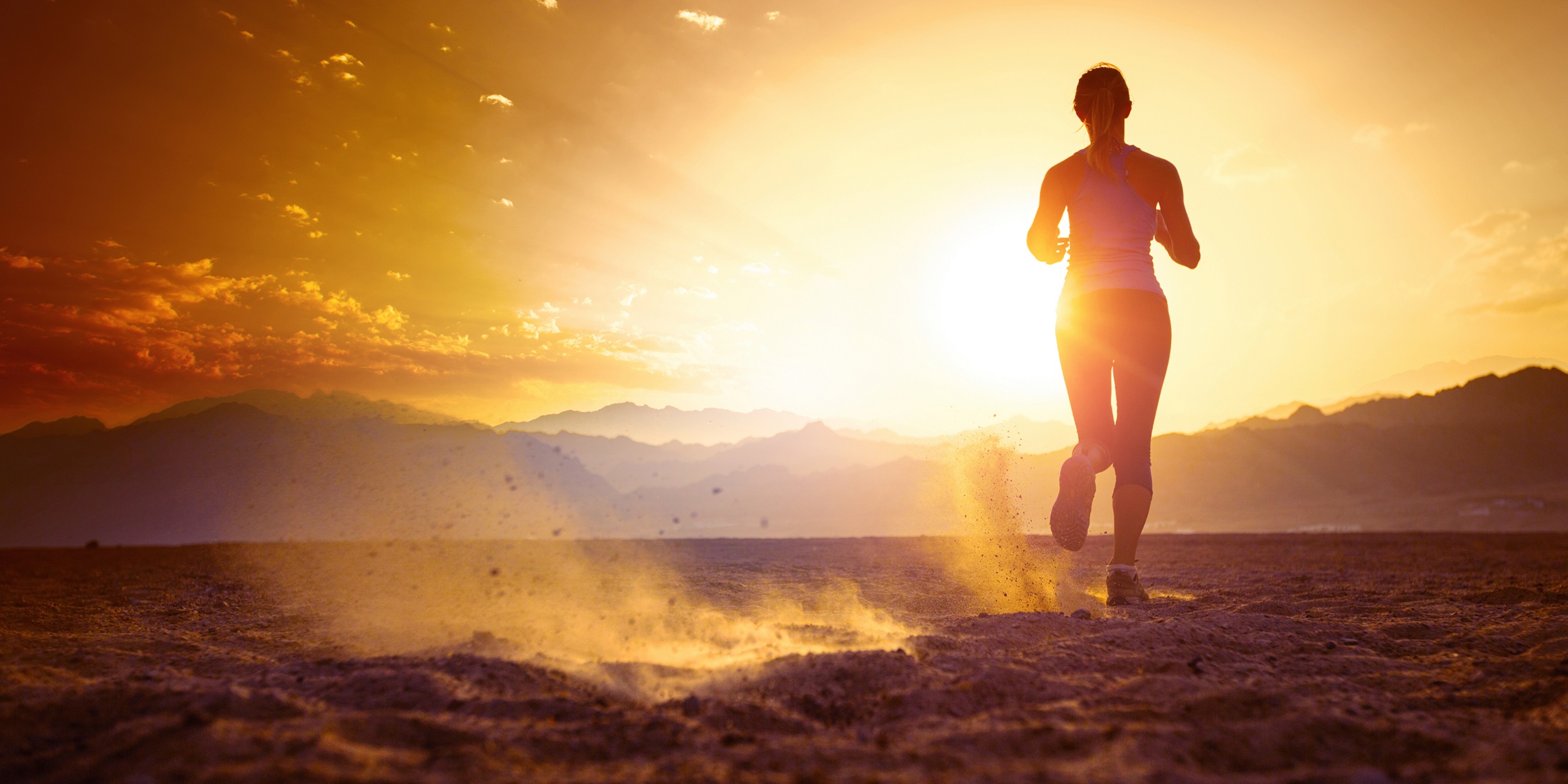 Документальный фильм Desert Runners о четырёх пустынных ультрамарафонах