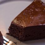 РЕЦЕПТЫ: Шоколадный торт-мусс из 3 ингредиентов