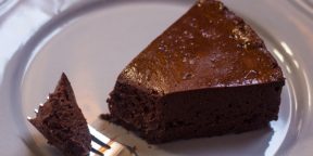 РЕЦЕПТЫ: Шоколадный торт-мусс из 3 ингредиентов
