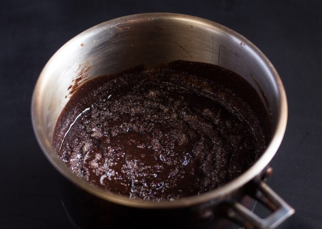 рецепт брауни с шоколадом: добавьте сахар и какао