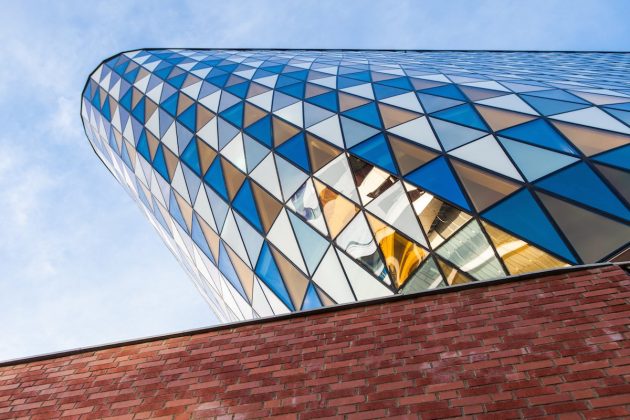 архитектура Европы: Aula Medica at Sweden's Karolinska Institute