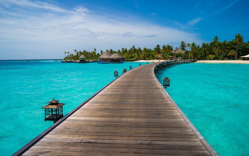 куда поехать осенью: Мальдивы