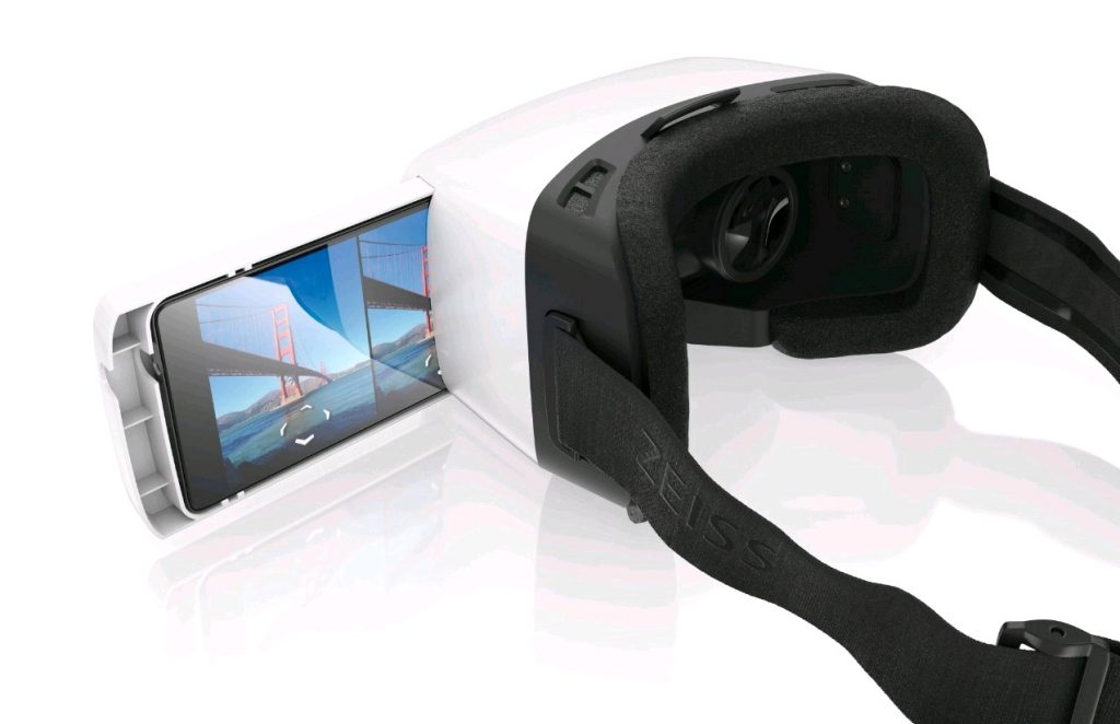 VR-гаджеты: Zeiss VR One