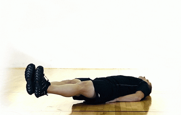 Упражнения 20 секунд. Отжимания лежа на спине. Упражнение ножницы. Табата упражнения гиф. Подтягивания лежа на полу.