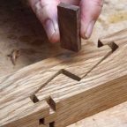Как скрепить деревянные детали без гвоздей, клея и саморезов