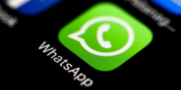 WhatsApp для iOS научился работать с гифками