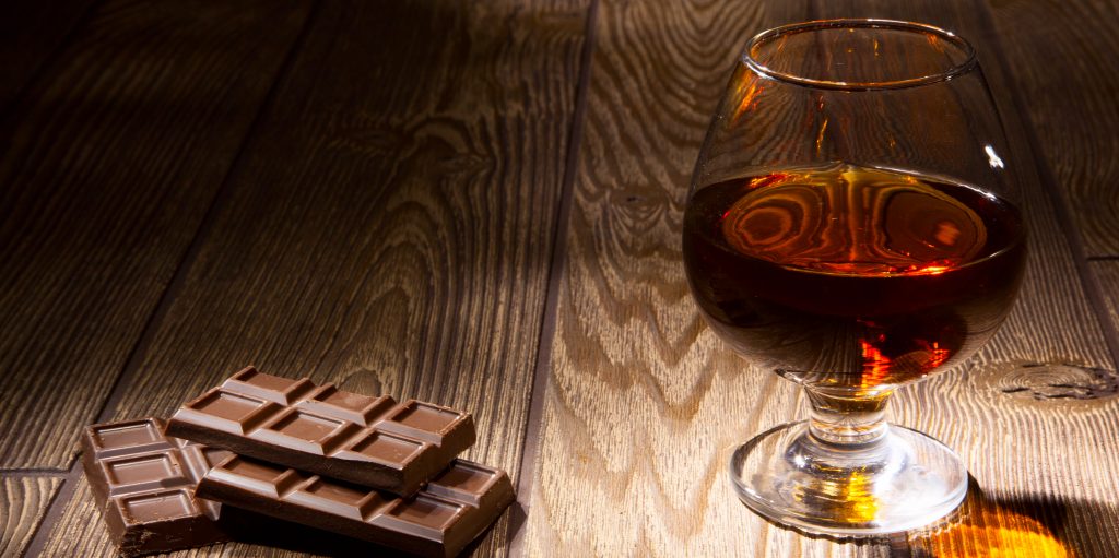 Коньяк чем закусывать: коньяк