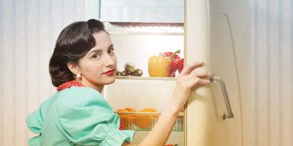 Как продлить срок службы холодильника: 5 работающих советов