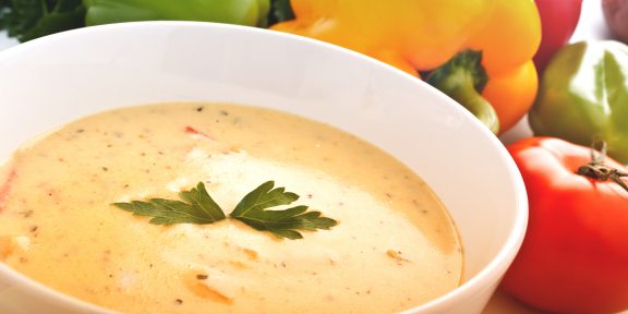 3 простых сырных супа на любой вкус