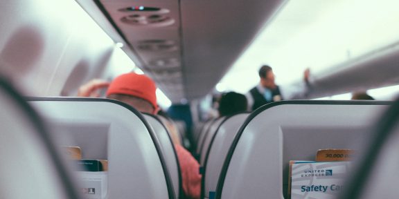 10 правил хорошего тона в самолёте