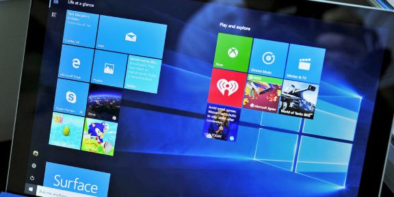 Microsoft просит пока не обновляться на Windows 10 Creators Update