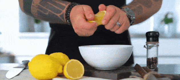 Как выжать лимонный сок