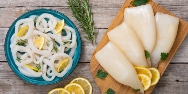 Теплый салат из лисичек и кальмаров рецепт – Итальянская кухня: Салаты. «Еда»