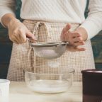 Как приготовить пирог в одной посуде: 5 лайфхаков и один простой рецепт