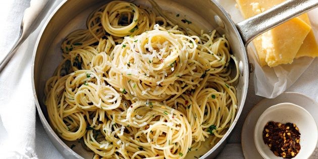 Блюда с чесноком: Спагетти Aglio e Olio