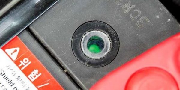 Как правильно заряжать аккумулятор автомобиля — Лайфхакер